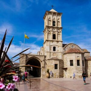Paphos: Larnaca & Divided Nicosia Sightseeing Tour